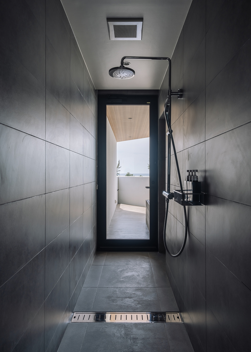 LiKES NASHIRO Seaside Suite
